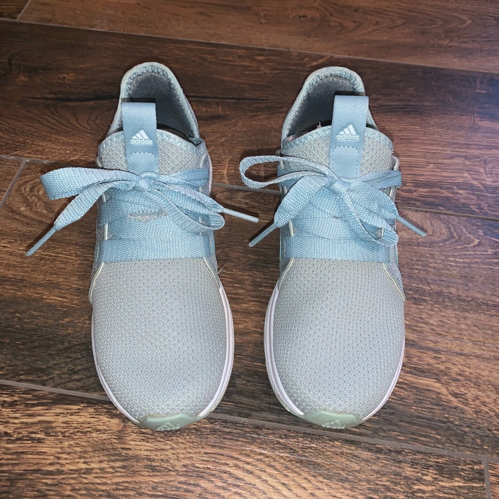 Blue Adidas Edge Lux tennis shoes - size 7.5